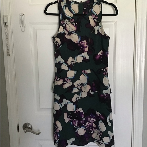 Banana Republic Floral Crepe Dress - Picture 3 of 7